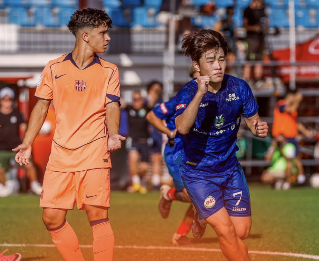 Góc Nhìn OK33: Xiaojiang lại gây tiếng vang! Hòa Barca 1-1: 9 lần đối đầu 0 thắng, cầu thủ đá đế
